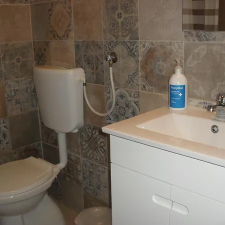 Monte Dos Sabores לאגוּ‏ש